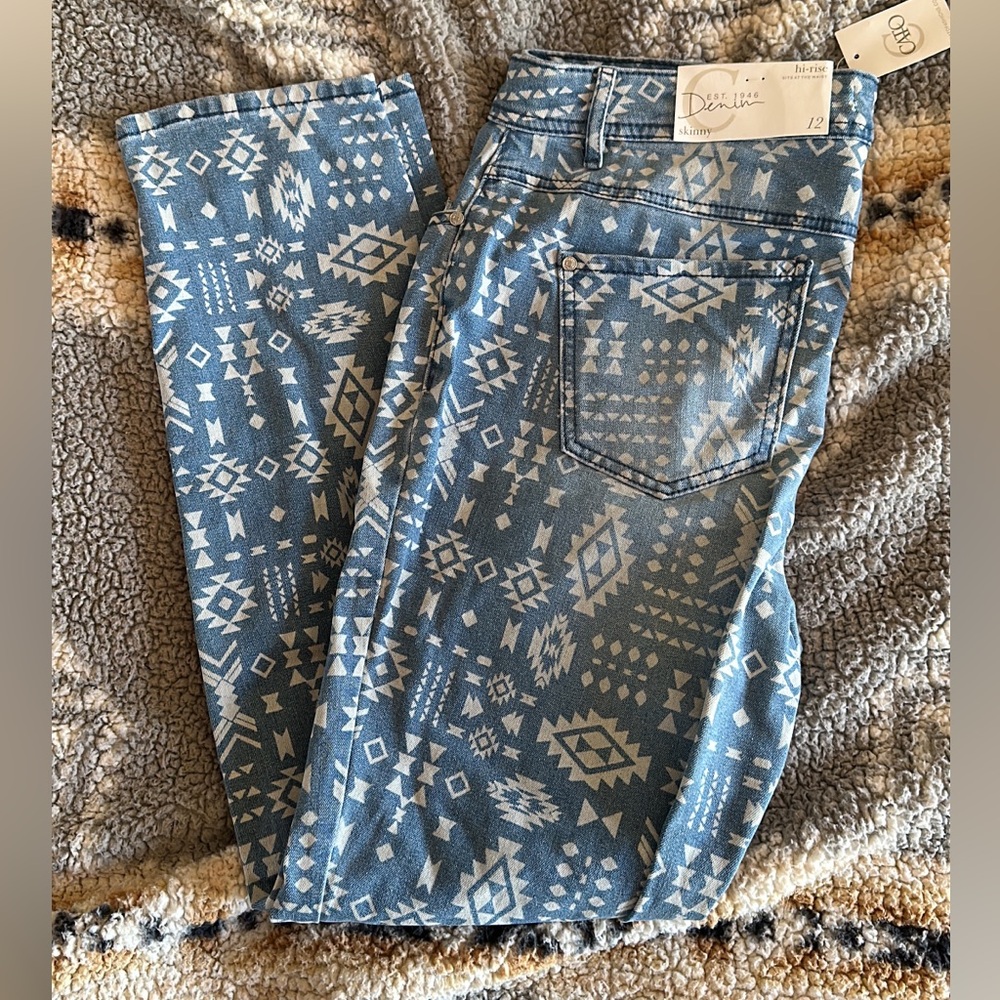 Patterned Jeans